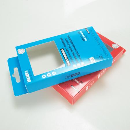 Verpackungsbox für Haustierpapier mit PVC-Fenster