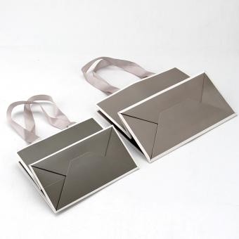 Custom Bag Hersteller Luxusverpackung Papiertüten mit Ihrem eigenen Logo