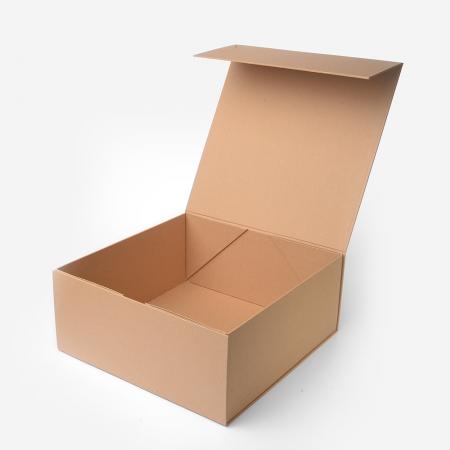 Kraft Paper Gift Box With Magnetic Closure Lid wholesale