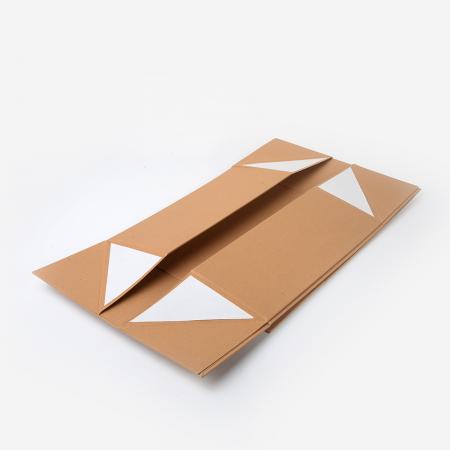 Kraft Paper Gift Box With Magnetic Closure Lid wholesale