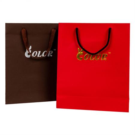 kundenspezifische Design-Luxus-Hochglanz-Laminierungsfarb-Taschenpapiertüte mit Einkaufen
